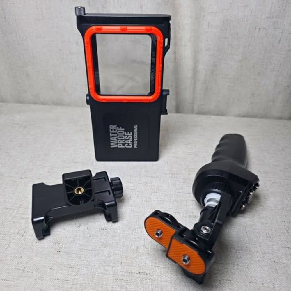 Shellbox 3-in-1 Waterproof Diving Selfie Stick w/ Phone Holder Case, 2m